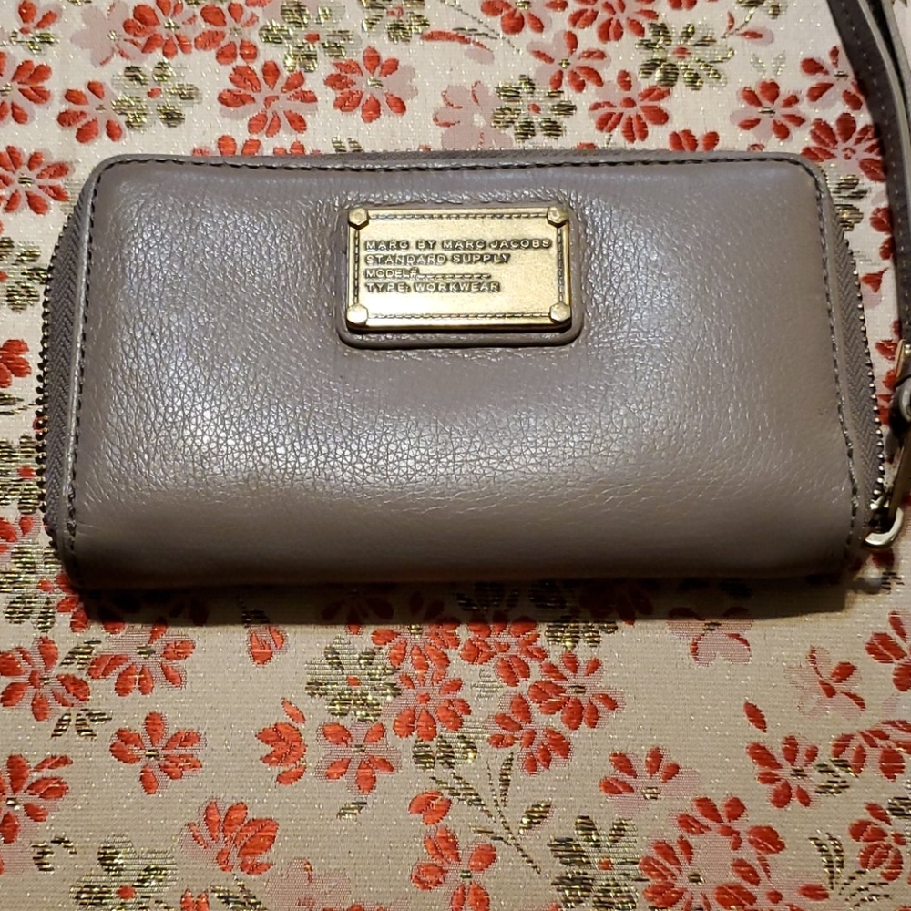 Grey Marc Jacobs wallet